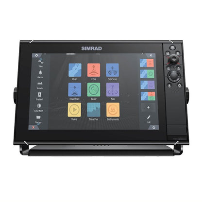 Simrad NSS9 evo3S mit weltweiter Basiskarte