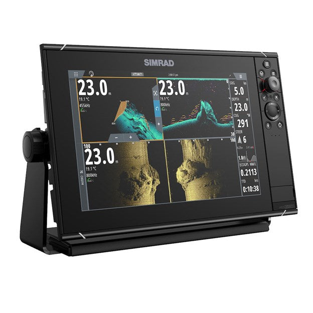 Simrad NSS9 evo3S mit weltweiter Basiskarte